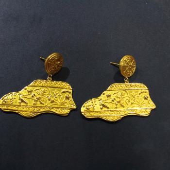 ETHNIC EARRING