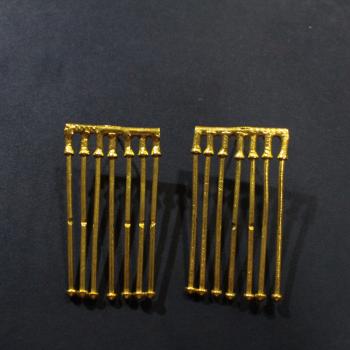 ETHNIC EARRING