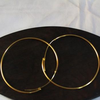 Gold plated hoops earrings