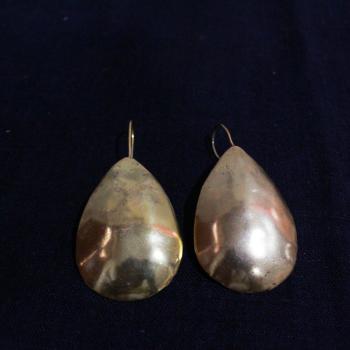 Gold plated earrings