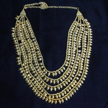 ETHNIC NECKLACE