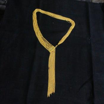 ETHNIC NECKLACE