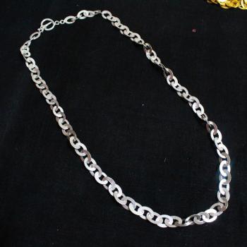 ETHNIC NECKLACE