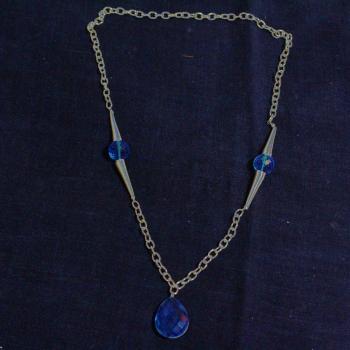 ETHNIC NECKLACE