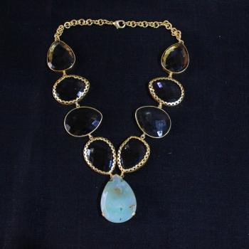 ETHNIC NECKLACE