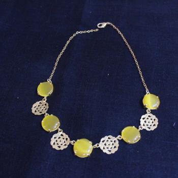 ETHNIC NECKLACE