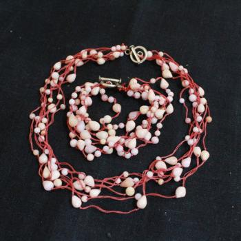ETHNIC NECKLACE