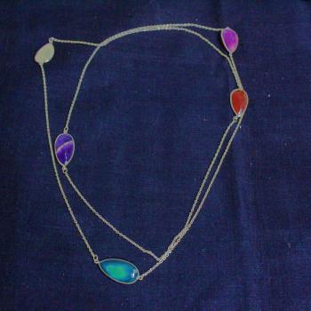 ETHNIC NECKLACE