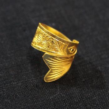 ETHNIC RING