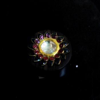 EBONY GOLD RING