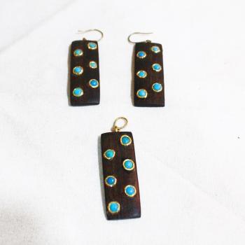 WOOD GOLD PENDANT SET