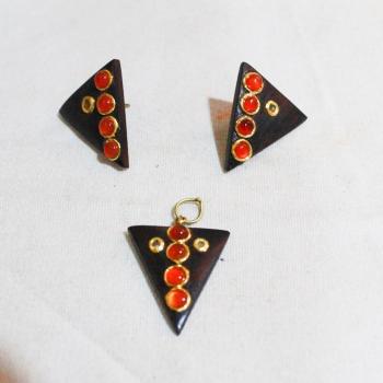 WOOD GOLD PENDANT SET