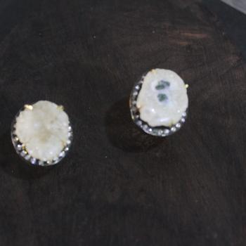 AGATE EARRING 