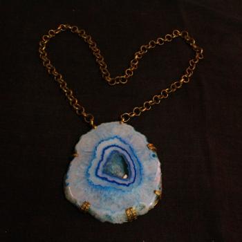 AGATE NECKLACE