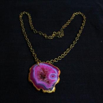 AGATE NECKLACE