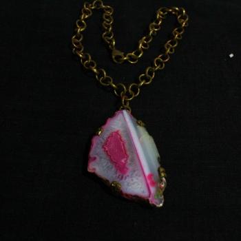 AGATE NECKLACE