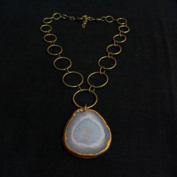 AGATE NECKLACE