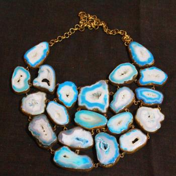 AGATE NECKLACE