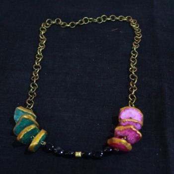 AGATE NECKLACE