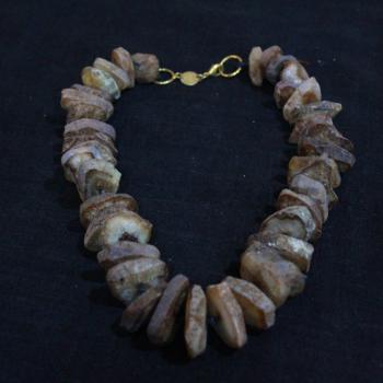 AGATE NECKLACE