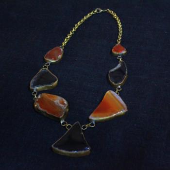 AGATE NECKLACE
