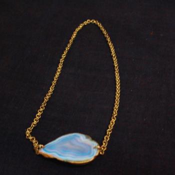 AGATE NECKLACE
