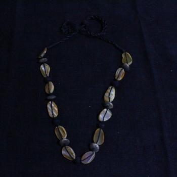 AGATE NECKLACE