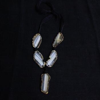 AGATE NECKLACE