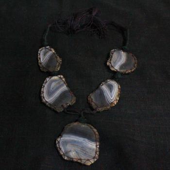 AGATE NECKLACE