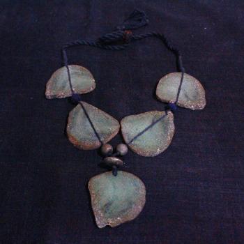 AGATE NECKLACE