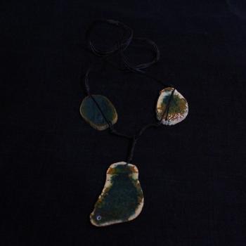 AGATE NECKLACE