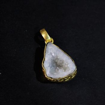 AGATE NECKLACE