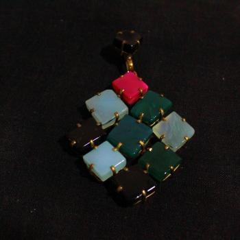 AGATE NECKLACE